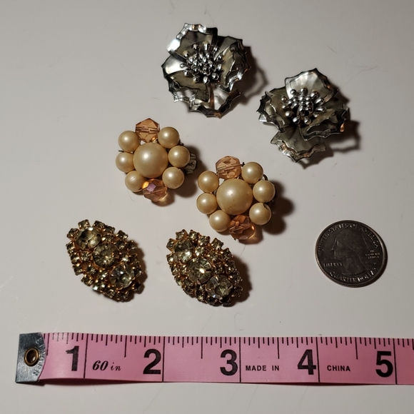 Clip on earrings - Picture 2 of 3